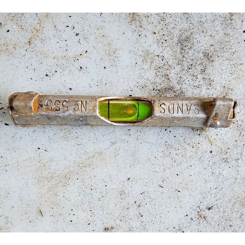 SANDS No 555 Portable Line/Surface Spirit Level Metal Silver/Green Vial